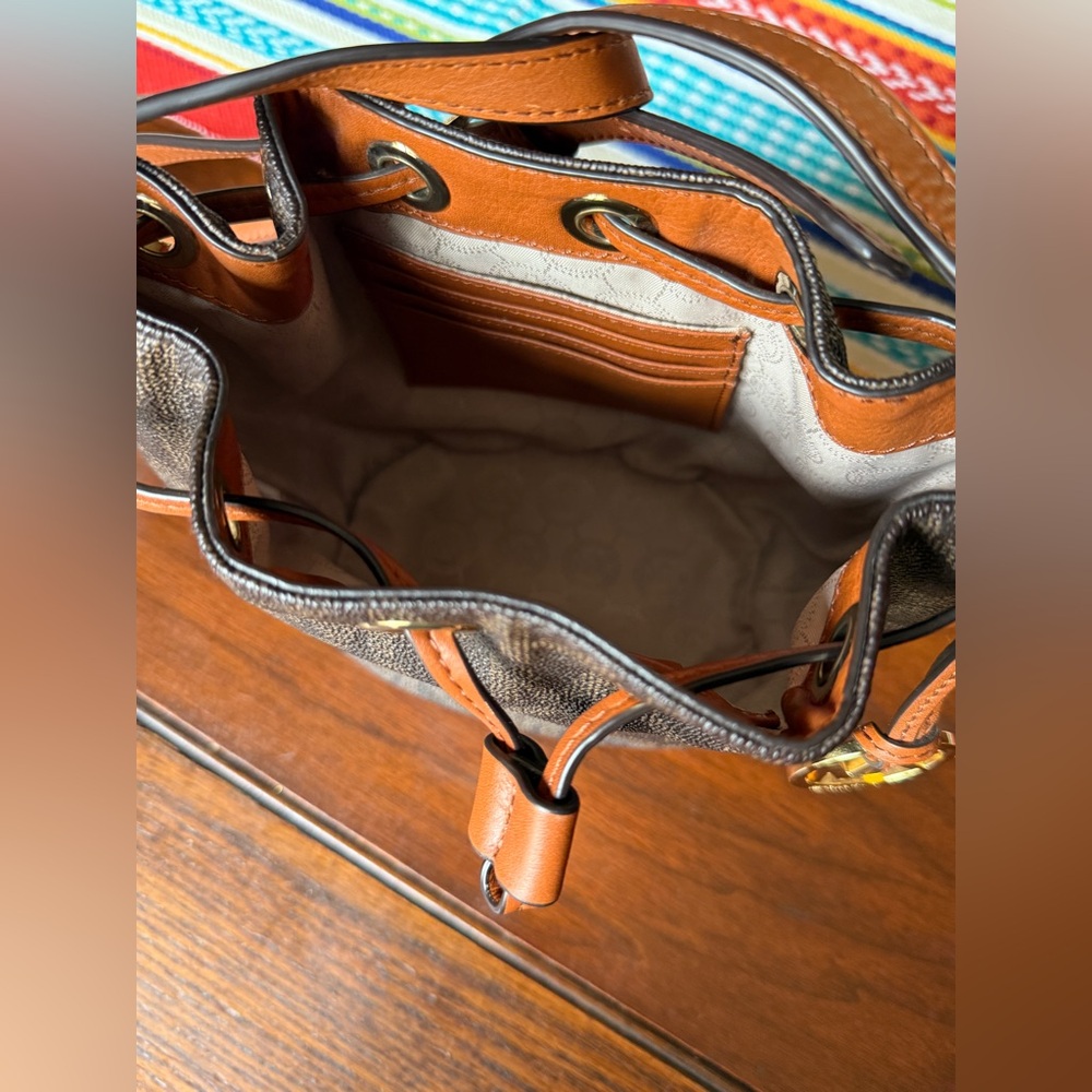 Michael Kors Small Drawstring Bucket Bag - Picture 4 of 12